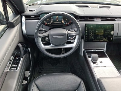 2026 Land Rover Range Rover SE