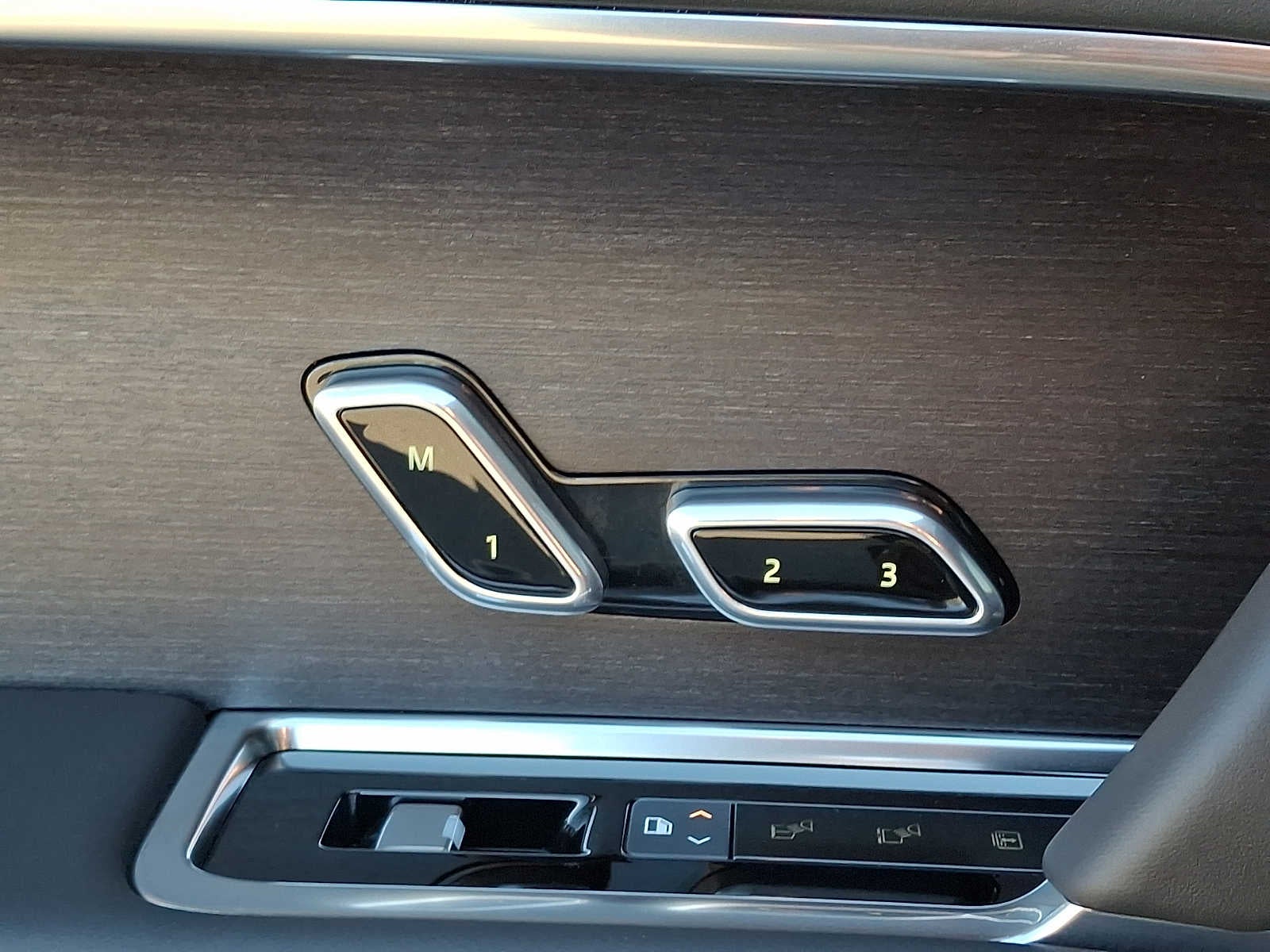 2026 Land Rover Range Rover SE