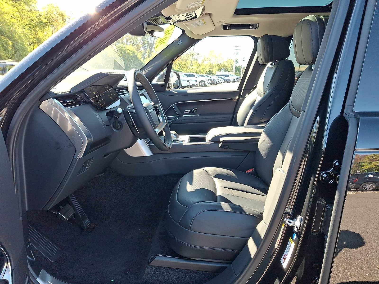2026 Land Rover Range Rover SE