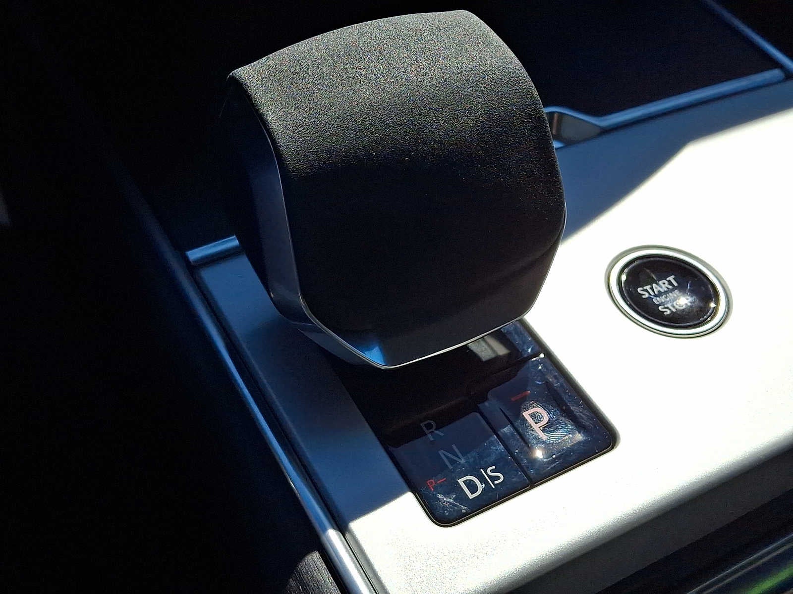2026 Land Rover Range Rover SE