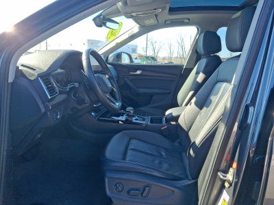 2022 Audi Q5 S line Premium Plus