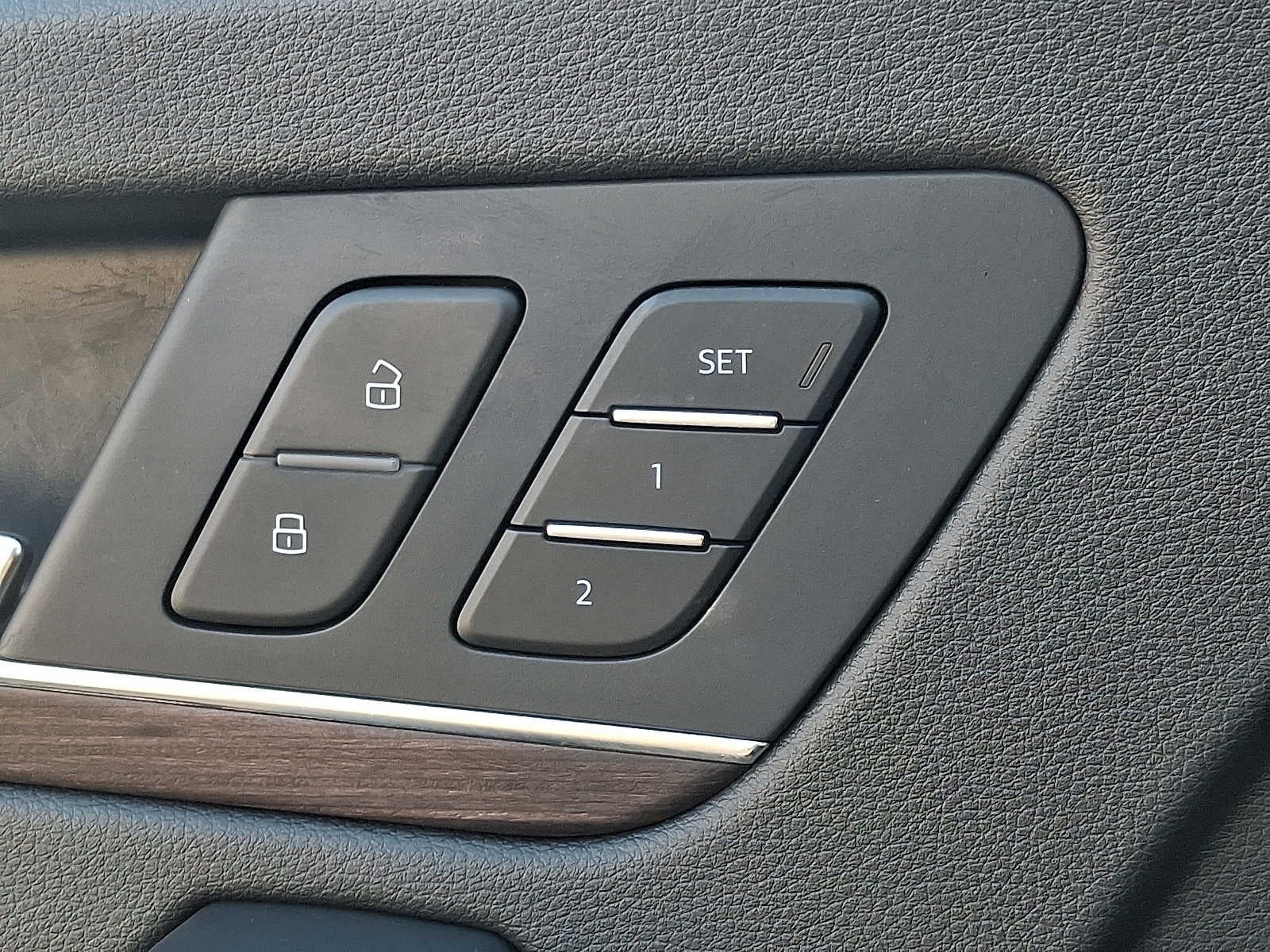 2022 Audi Q5 S line Premium Plus