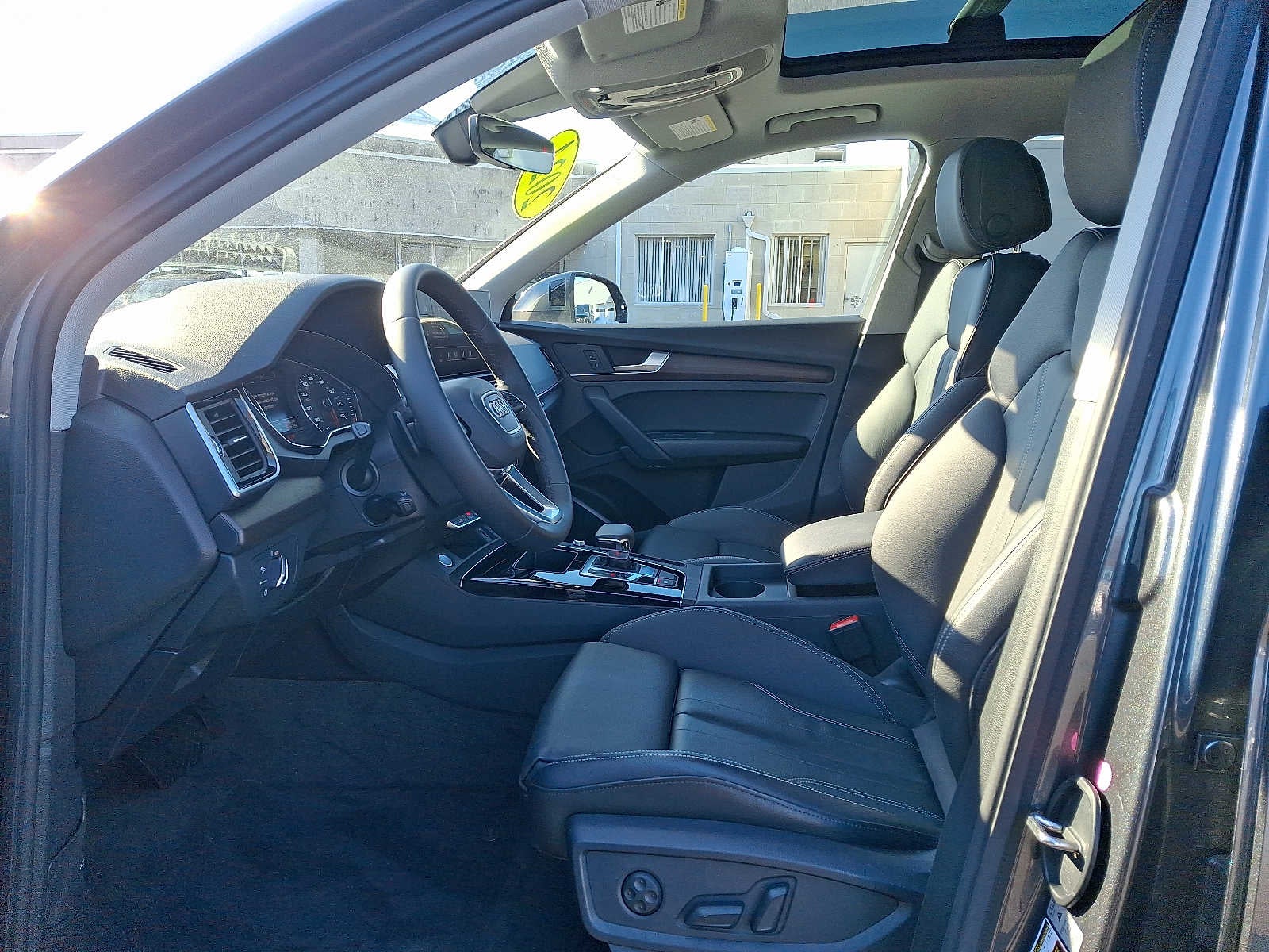 2024 Audi Q5 S line Premium