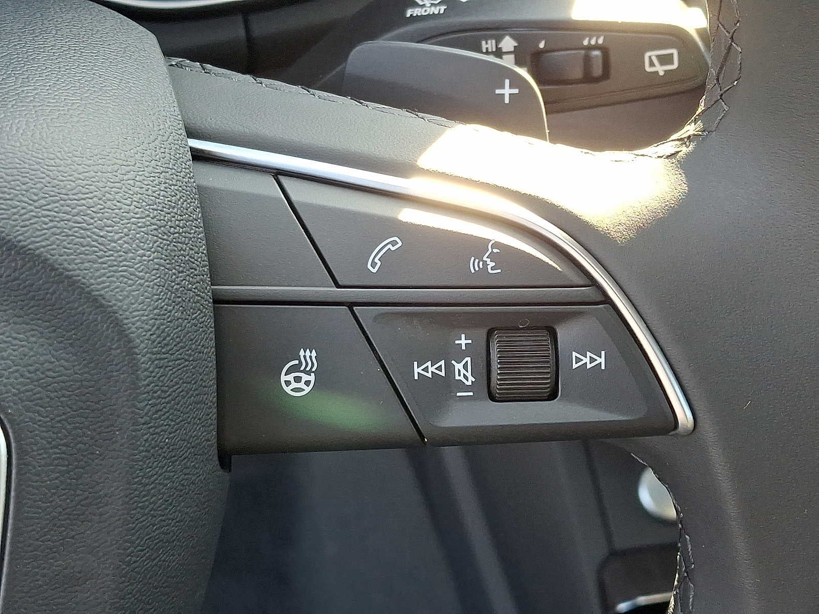 2024 Audi Q5 S line Premium