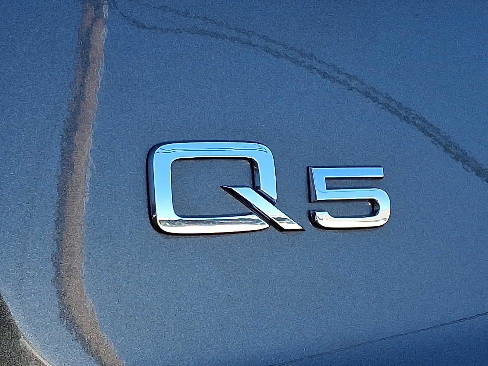 2024 Audi Q5 S line Premium