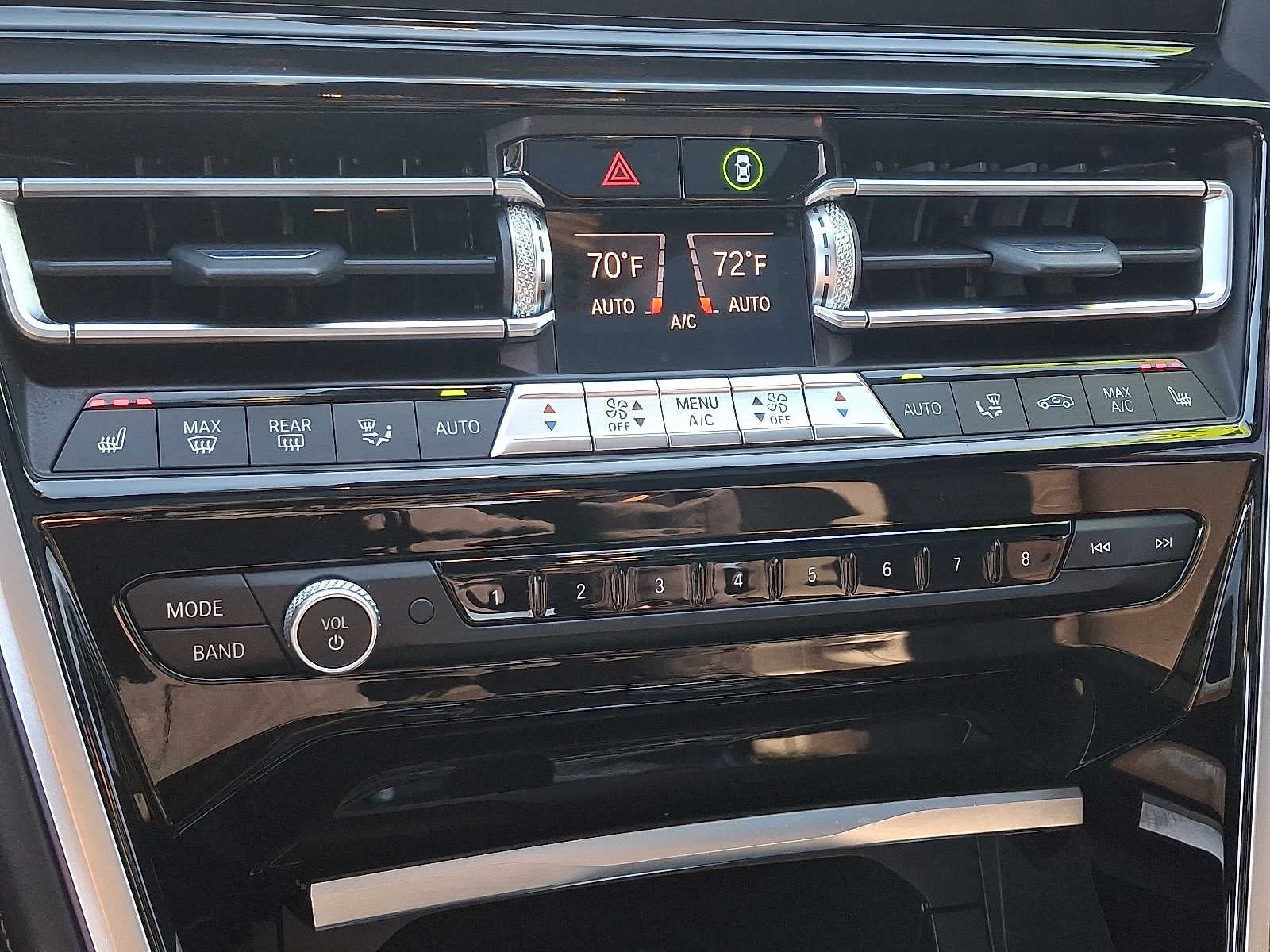 2022 BMW 8 Series 840i