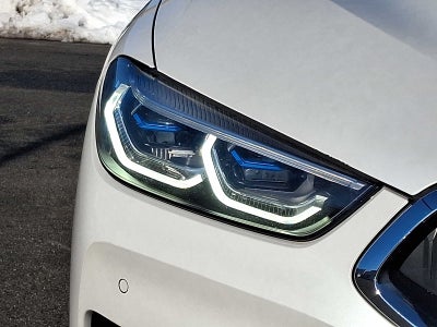 2022 BMW 8 Series 840i