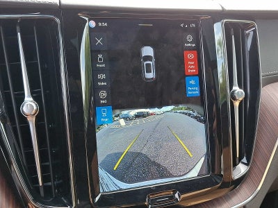 2023 Volvo XC60 Ultimate Dark Theme