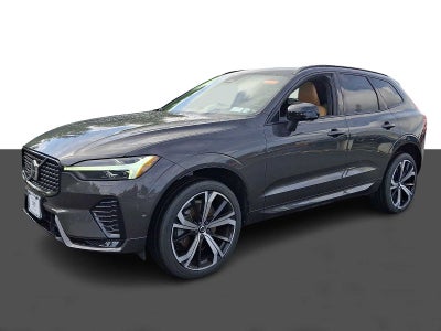 2023 Volvo XC60 Ultimate Dark Theme