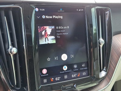 2022 Volvo XC60 Momentum