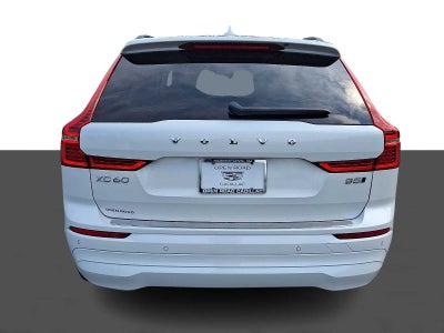 2022 Volvo XC60 Momentum