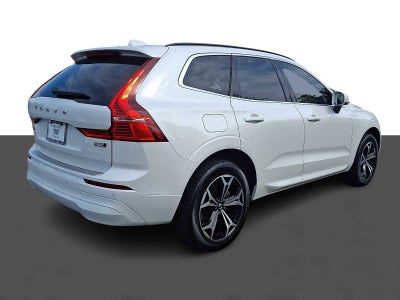 2022 Volvo XC60 Momentum