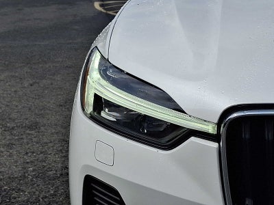 2022 Volvo XC60 Momentum